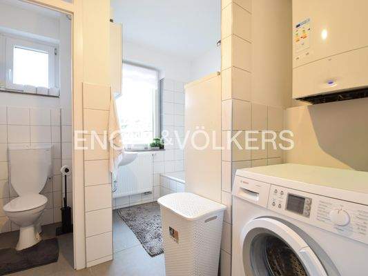 Bad mit Waschen inklusive