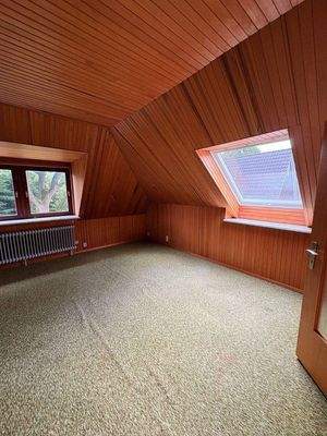 Obergeschoss hinteres Zimmer