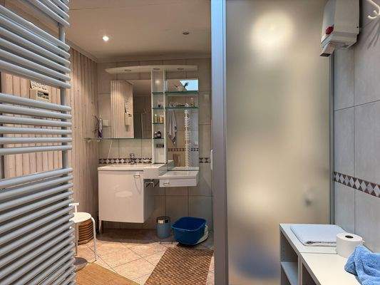 Haus-2-WE-Friedrichsthal-stb-Bad-UG