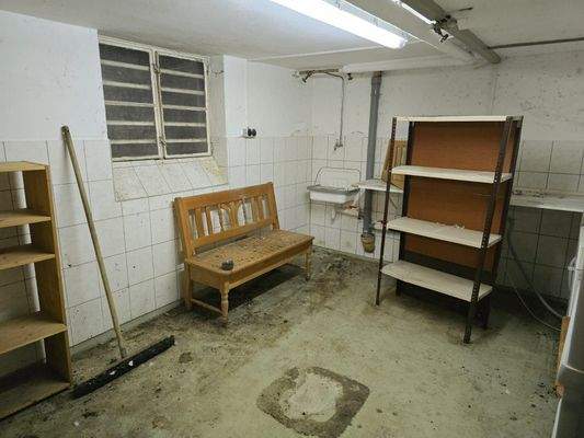 PHOTO-2025-09-13-12-29-12 3.jpg