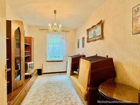 Kinder- bzw. Arbeitszimmer