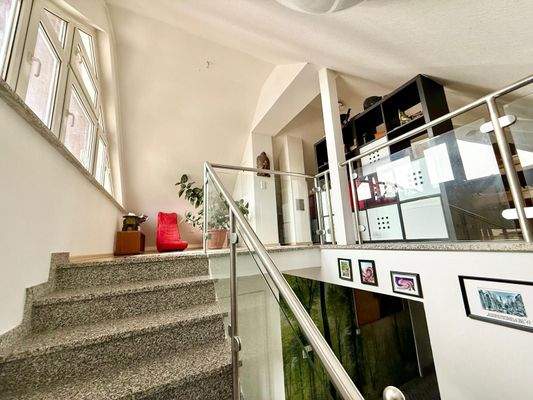 OG Aufgang zum Studiozimmer