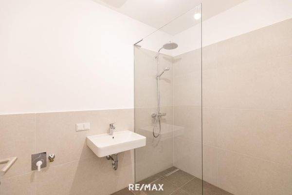 Apartment Neusiedl/See, Badezimmer