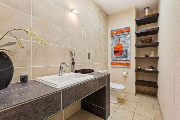 Gästetoilette Erdgeschoss