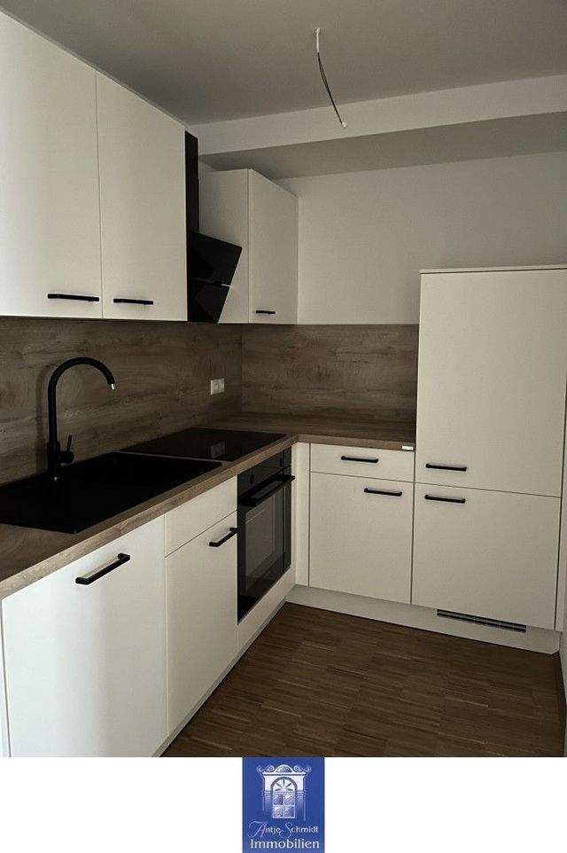 Charmante Neubauwohnung im Erstbezug mit Balkon, EBK und Fußbodenheizung! Lift! - Photo 3