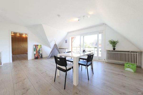 OG_Wohnen_oder_Spielzimmer