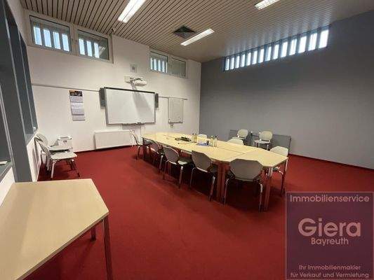 Büroflächen Gebäude 4 EG