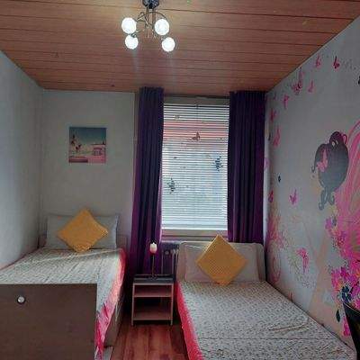 Bedroom 2 -Available for sharing or Privat Room