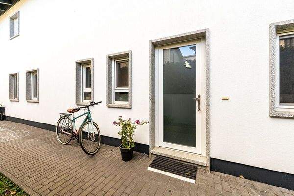 DHH re_vor der Haustür 1.2 