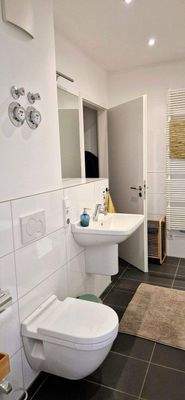 Badzimmer mit Abstellraum