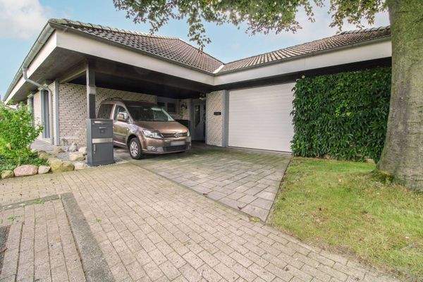 Eingangsbereich Haus