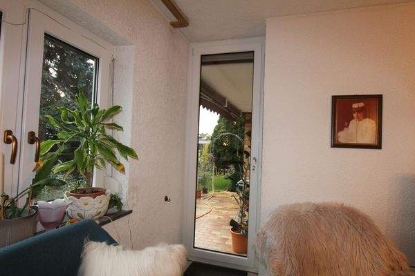 Blick zur Terrasse EG