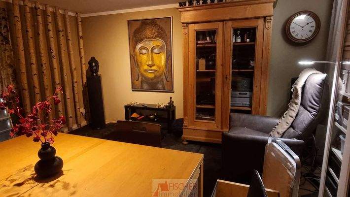 Hobbyraum-Büro-Arbeitszimmer UG