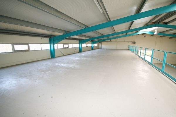 Empore Teil 2 #1.JPG