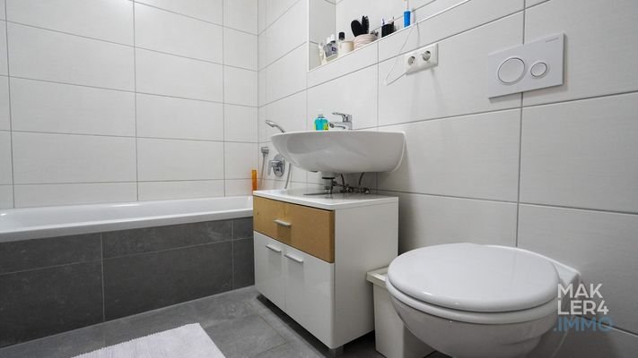 Badezimmer DG