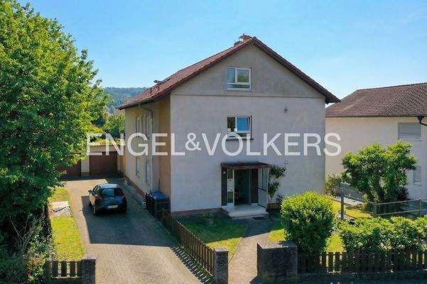 Zufahrt zur eigenen Garage