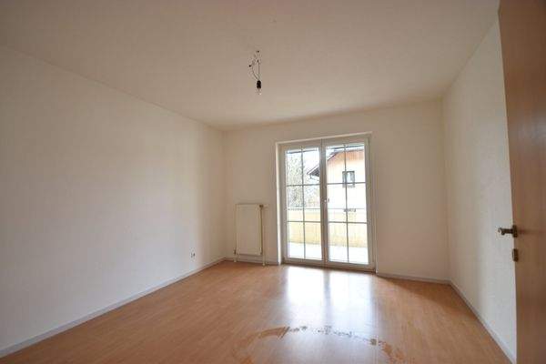 Schlafbereich - Geräumige 3 Zimmer Terrassenwohnung mit Seeblick Miete Steinbach Am Attersee