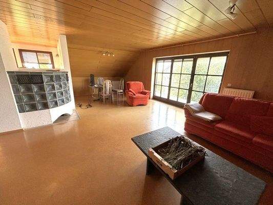 Wohn- und Esszimmer im Dachgeschoss