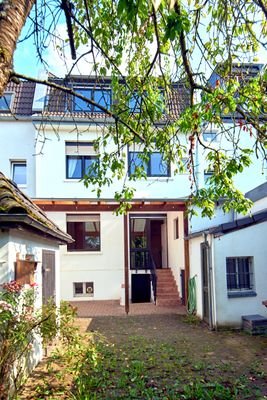 Hausrückseite