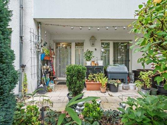 teil-überdachte Terrasse