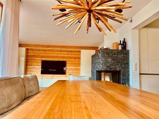 9b6e68f6-3521-4b83-919a-4940ca87c355