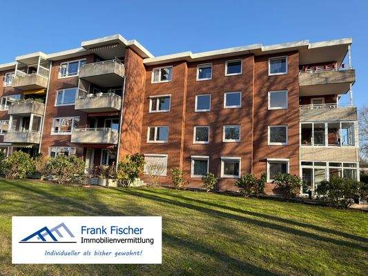 Blick aus dem Garten auf das Objekt.jpg