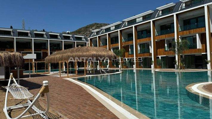 Stylish Flats Within Walking Distance of the Sea in Konakli Alanya