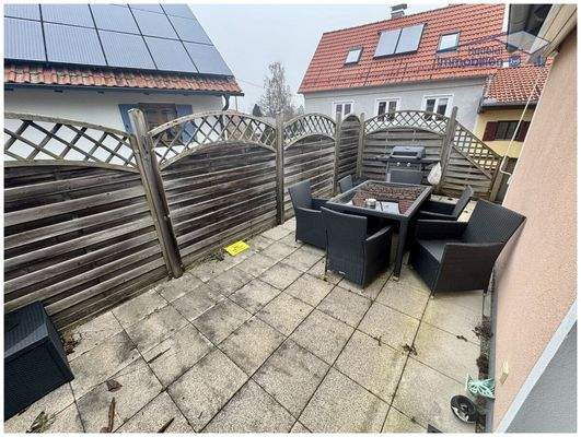 Große Dachterrasse