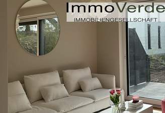 Wohnbereich mit Terrassenzugang 