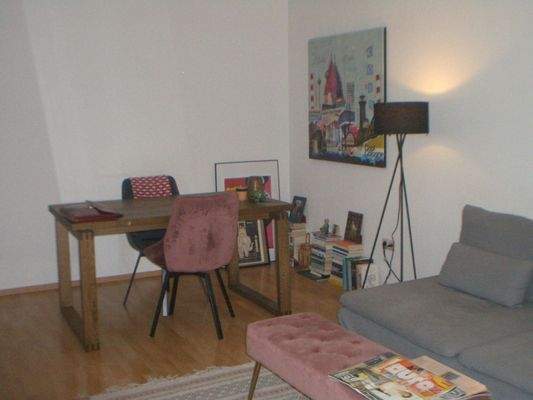 Wohn-/Esszimmer