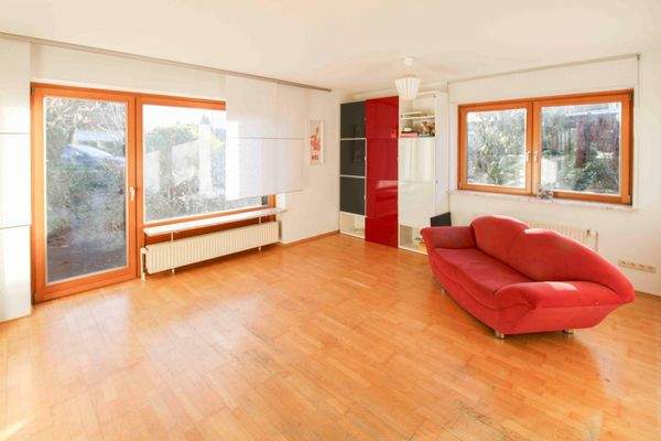 Wohnzimmer mit Terrassenzugang