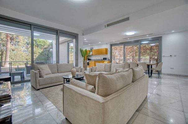 661400-detached-villa-for-rent-in-kato-paphos_orig