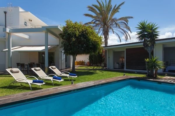 Villa mit eigenem beheizten Pool