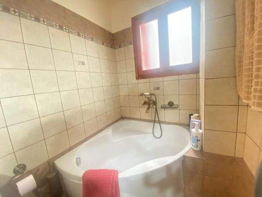 Kreta, Armeni bei Chania: Zwei-stöckiges Haus mit Dachboden in Armenoi zu verkaufen