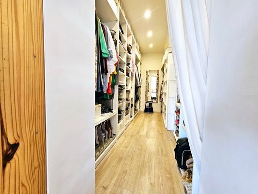 begehbarer Kleiderschrank Schlafzimmer