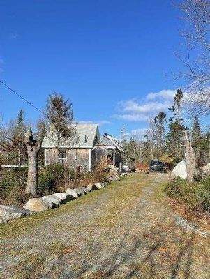 Haus in der Parzellierung - kleines Ferienhaus