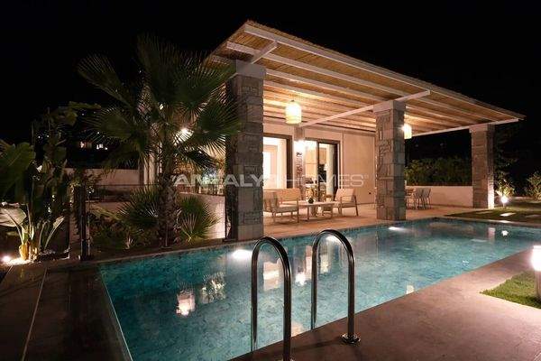 Houses with Private Pools and Large Gardens in Bodrum