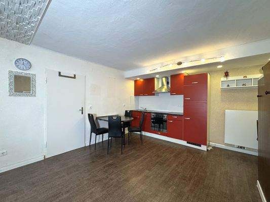 Apartment Untergeschoss Gegenblick