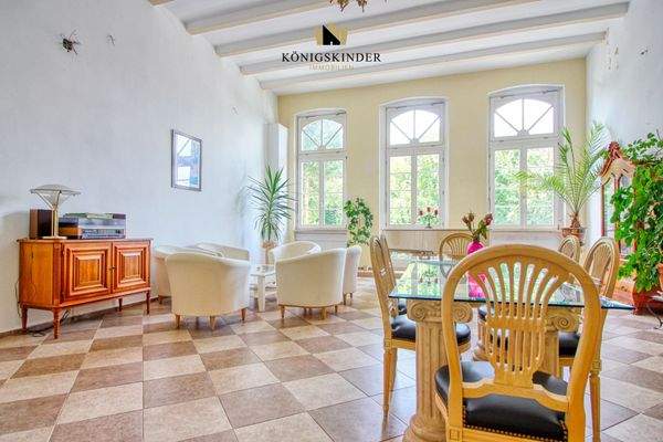 diese Wohnung wird frei übergeben 