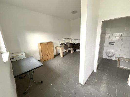 13125 Raum mit Küchenanschluss