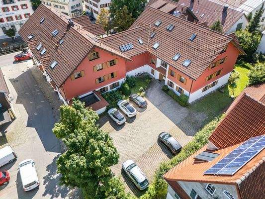 Kundenparkplätze Nordseite.jpg