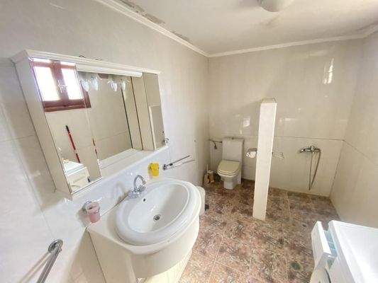 Traditionelles Einfamilienhaus mit atemberaubendem Meerblick auf Kreta zu verkaufen