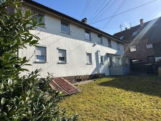 Rückseite mit dem kleinem Anbau