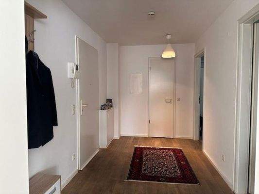 Diele mit Möblierungsbeispiel