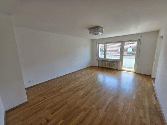  Zimmer 2 - Wohnzimmer