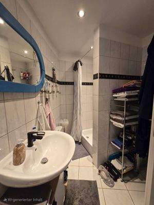 Fensterbad mit Wanne u. Dusche