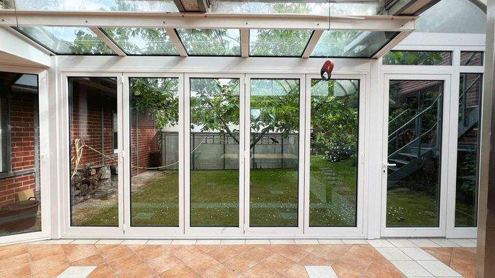 Überdachter Freisitz Erdgeschoss