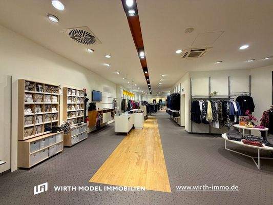 Ladenfläche Mitte
