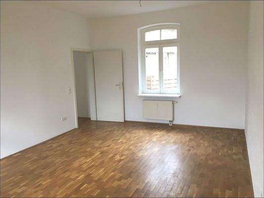 Wohn-/Essbereich mit Flurzugang