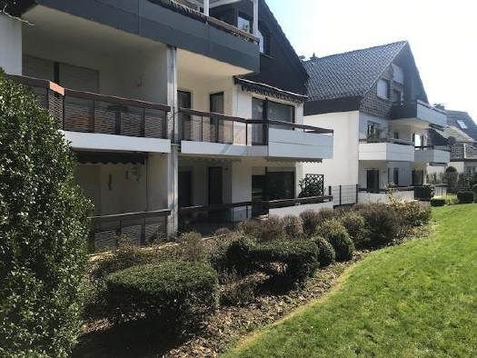 Kurgebiet Obernberg:  3 Zimmer-Wohnung mit Einbauküche und zwei Balkonen